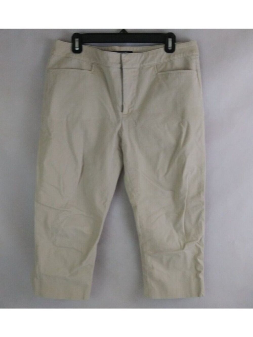 Chaps Women's Light Beige Straight Leg Capris Size 12